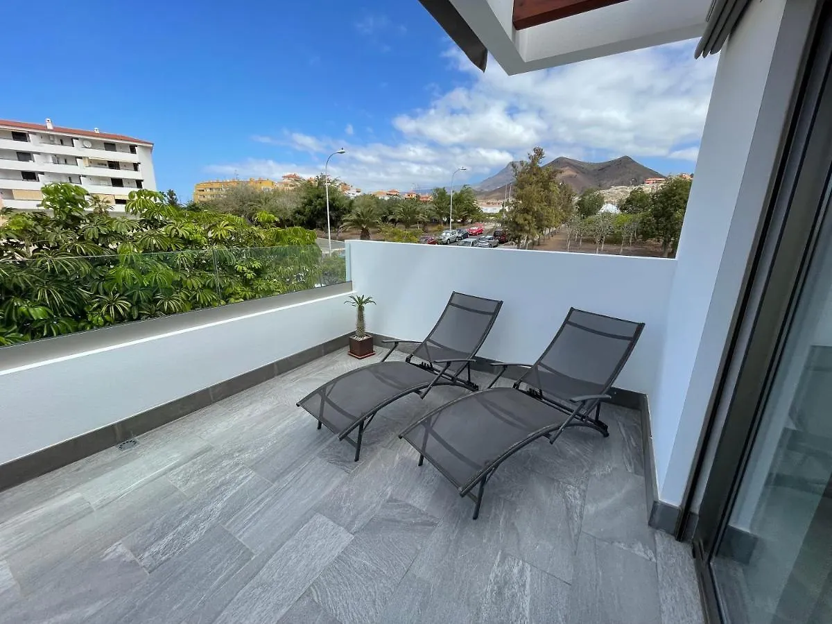 Luxury Villa Tropical Private Heated Pool Los Cristianos   Los Cristianos (Tenerife)