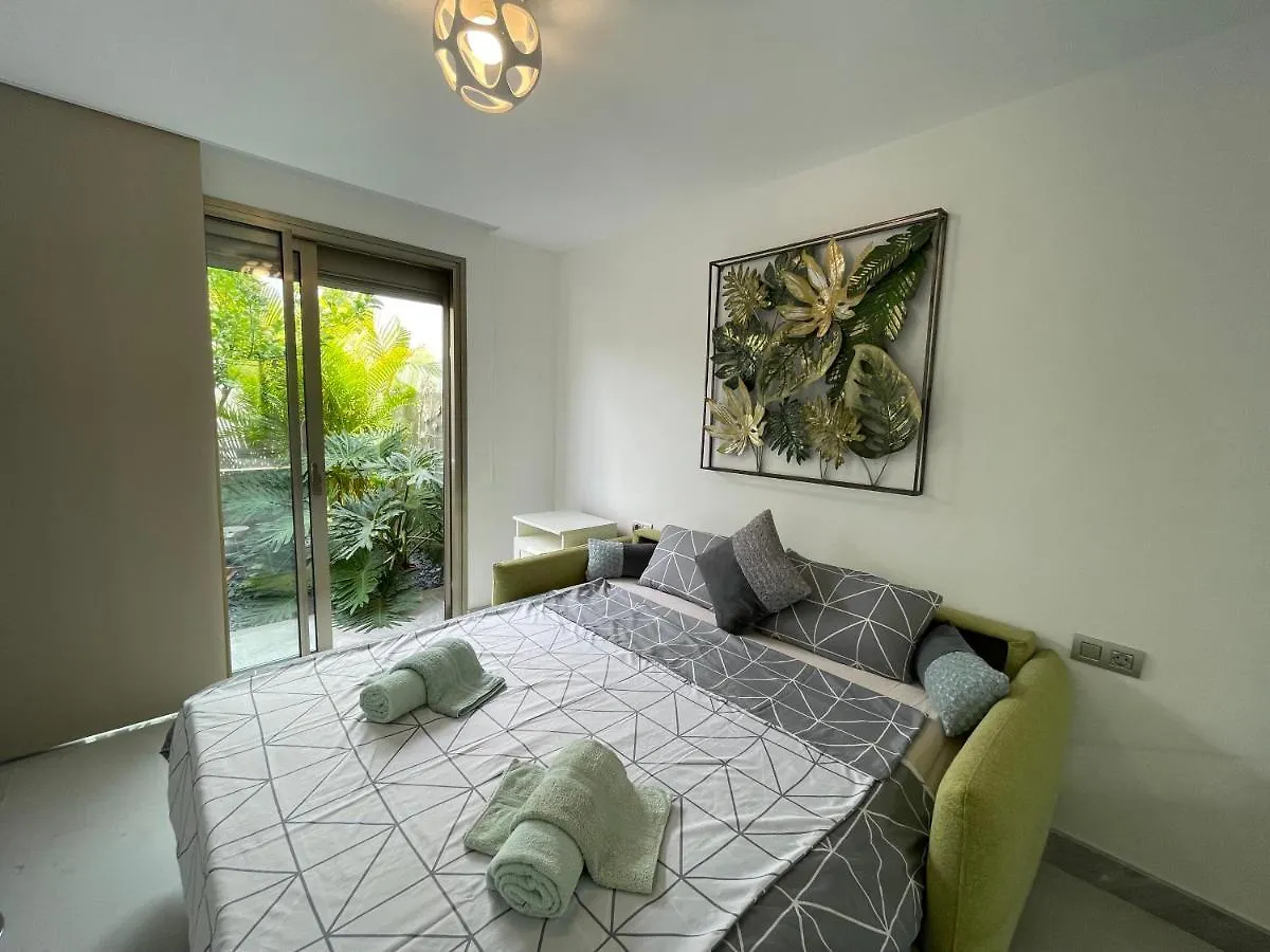 Luxury Villa Tropical Private Heated Pool Los Cristianos  Los Cristianos (Tenerife)